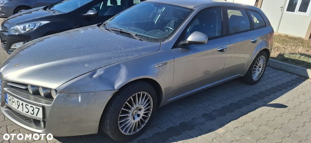 Alfa Romeo 159 Sportwagon ver-1-8mpi-impression - 7