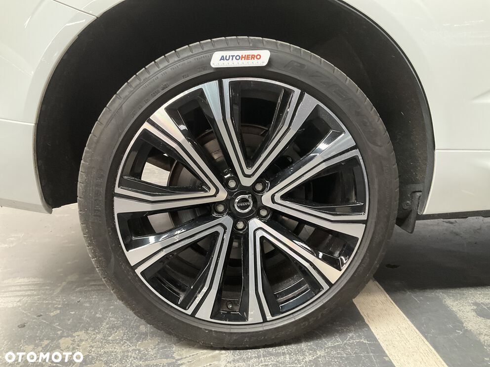 Volvo XC 60 - 35