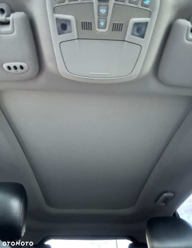 Ford Edge - 26