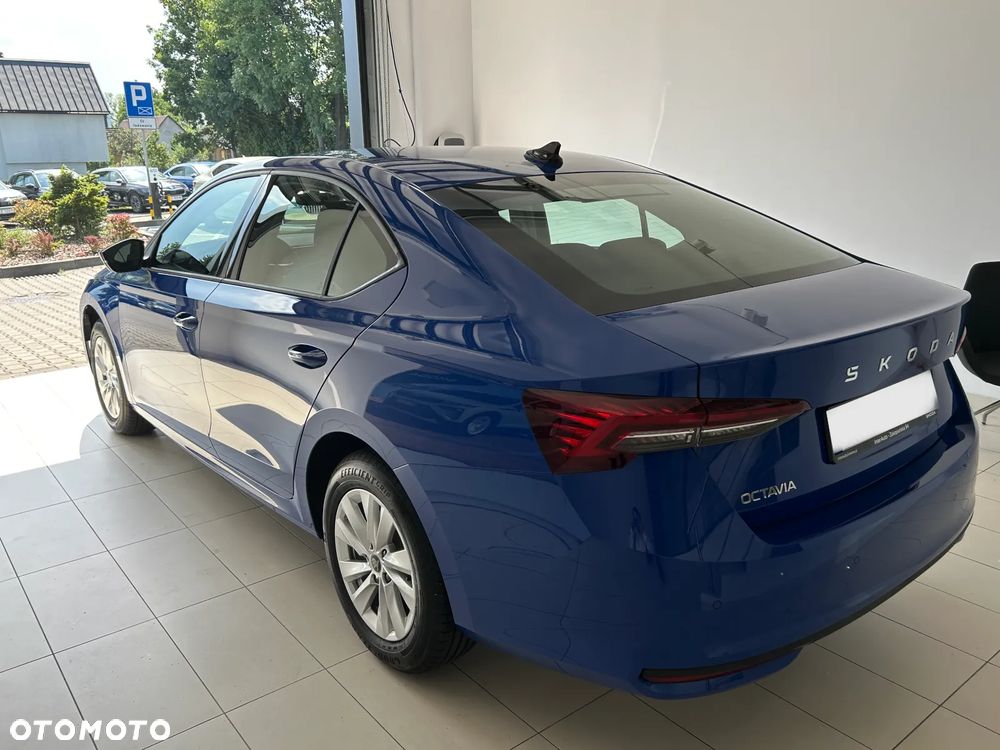 Skoda Octavia 1.5 TSI Drive Essence - 6