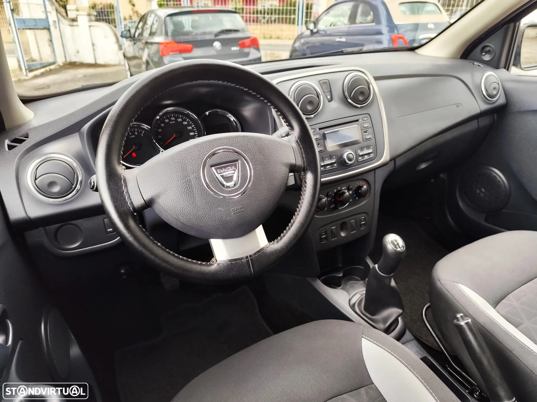Dacia Sandero 1.5 dCi Stepway - 7