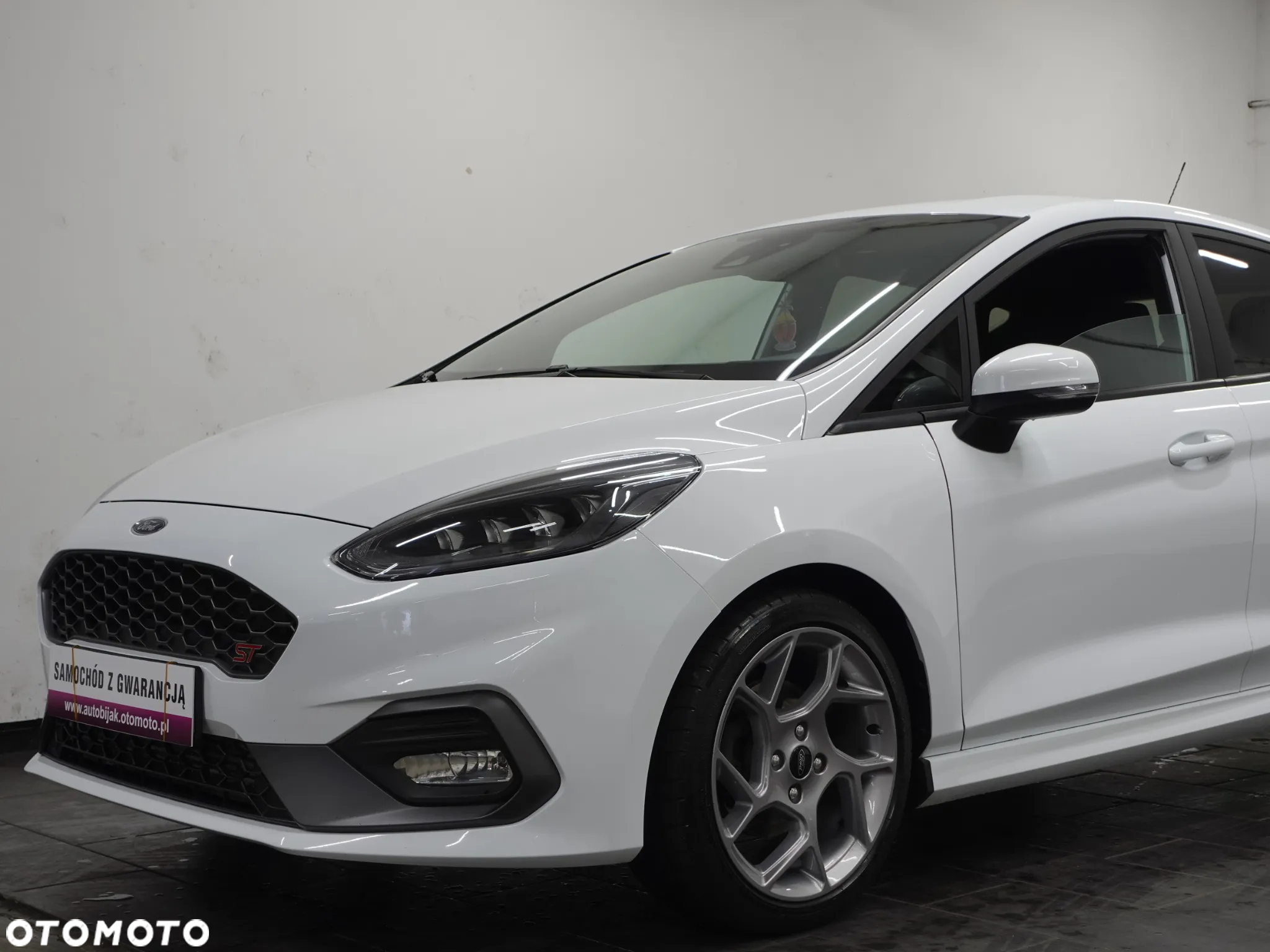 Ford Fiesta 1.5 EcoBoost S&S ST X - 15