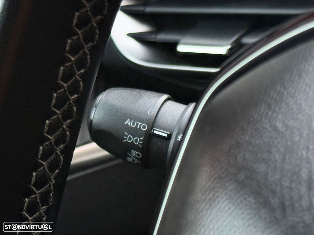 Peugeot 3008 1.2 PureTech Active - 9