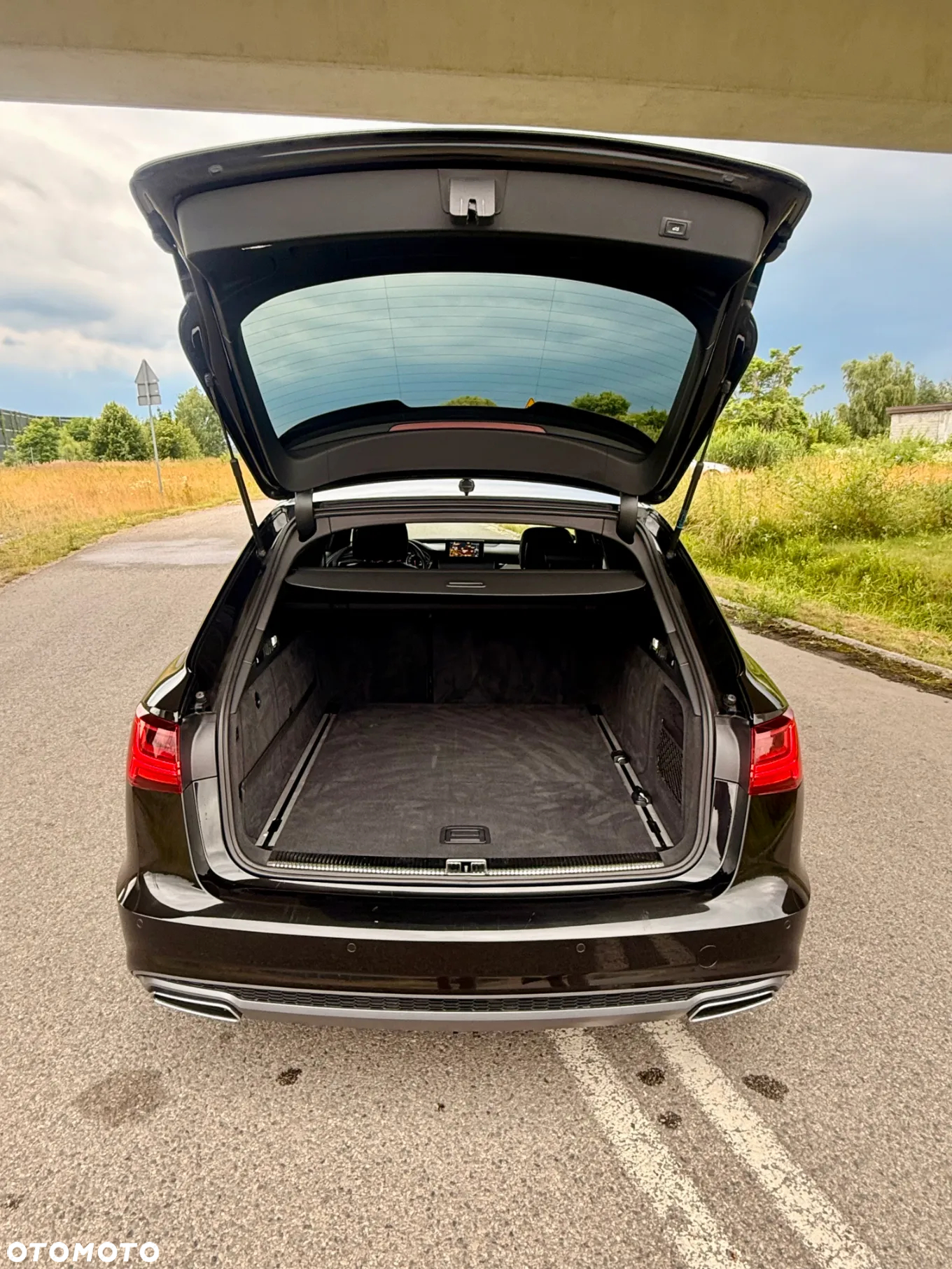 Audi A6 Avant 2.0 TDI quattro S tronic - 10