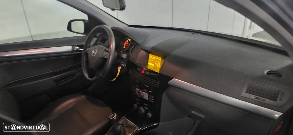 Opel Astra 1.7 CDTI Cosmo - 15