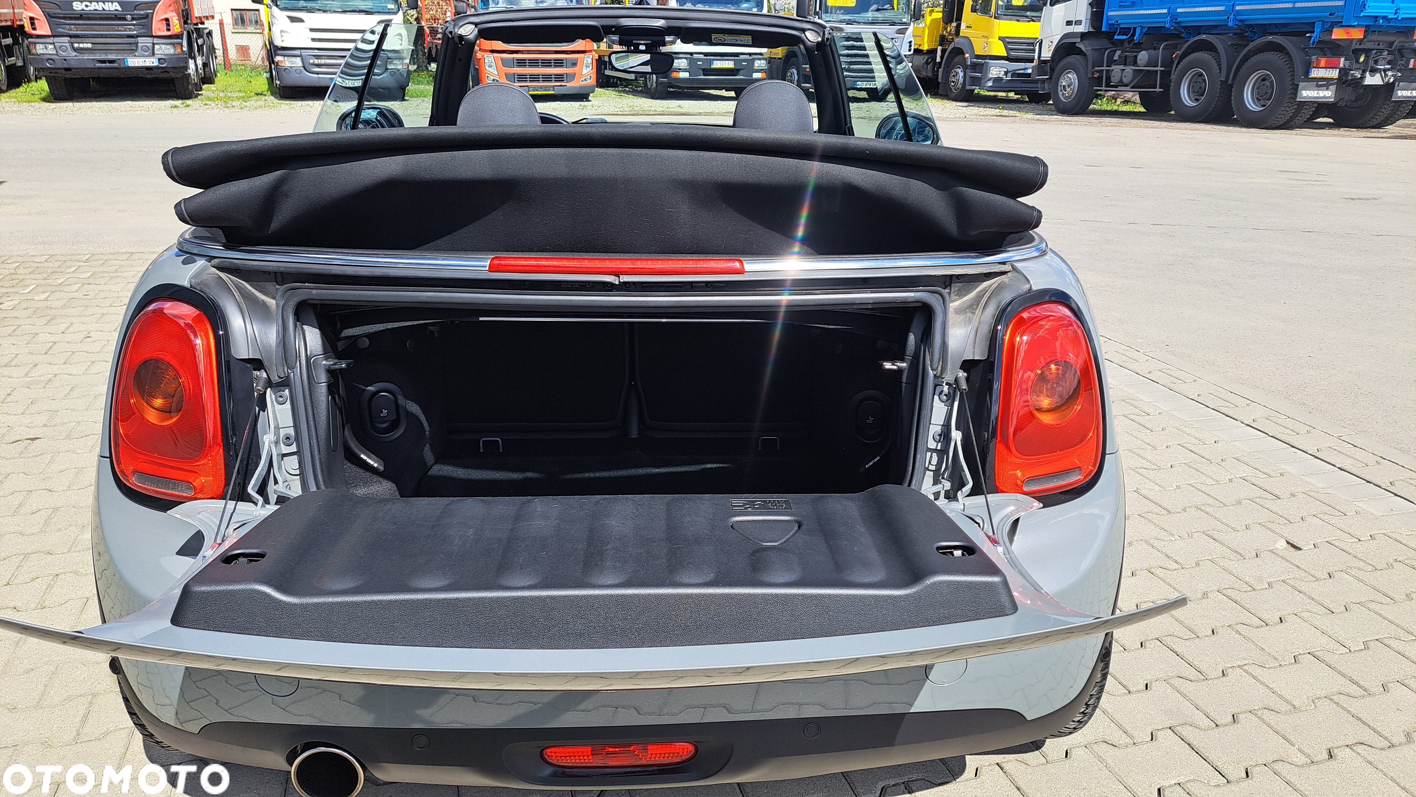 MINI ONE Cabrio Sidewalk Edition - 30