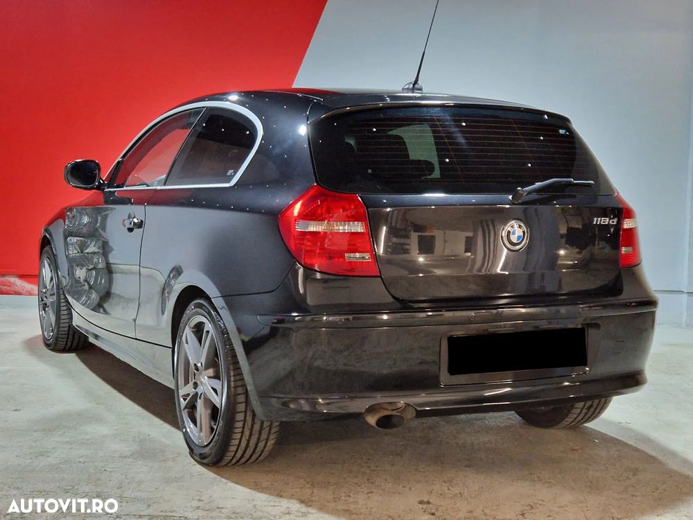 BMW Seria 1 118d - 5