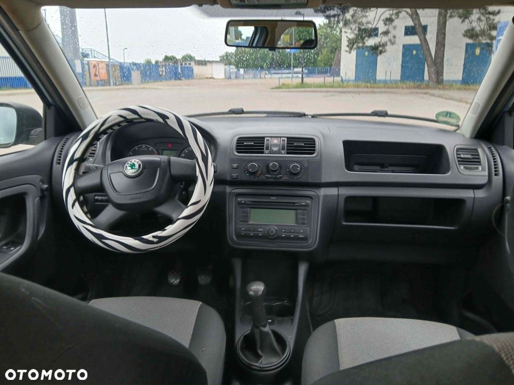 Skoda Fabia - 8