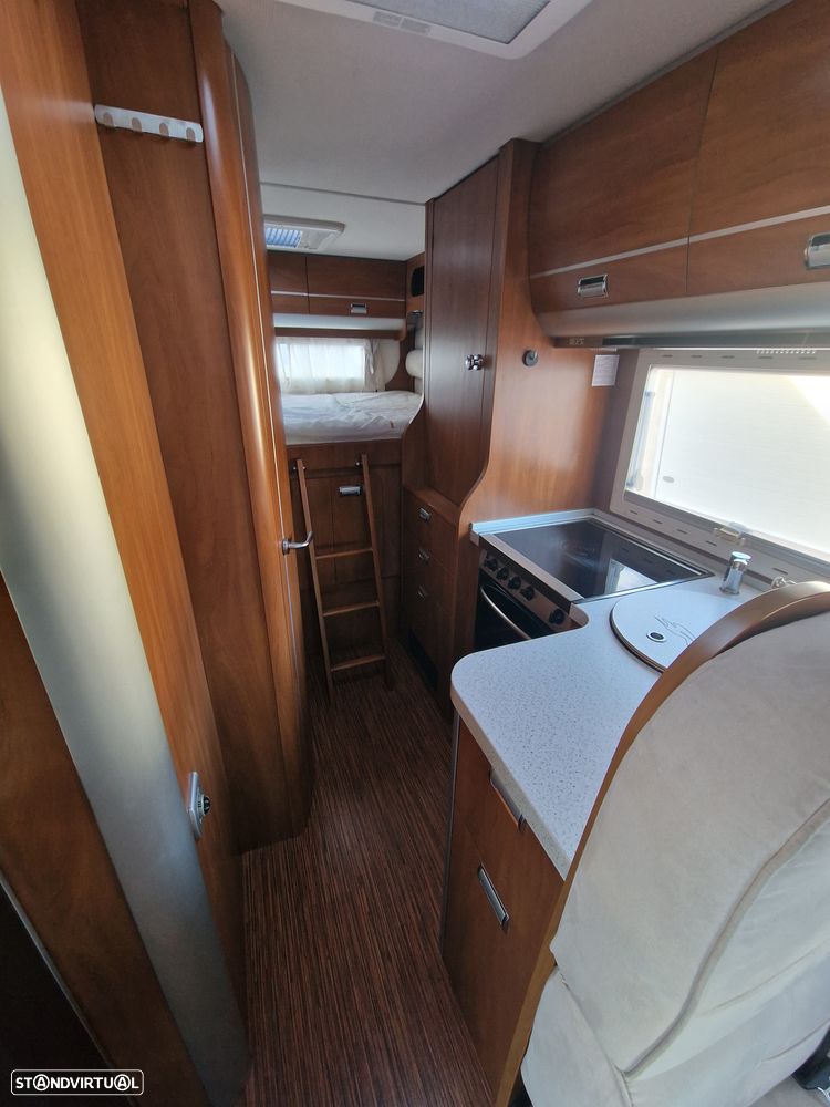 Laika Kreos 3010 cama transversal garagem grande - 27