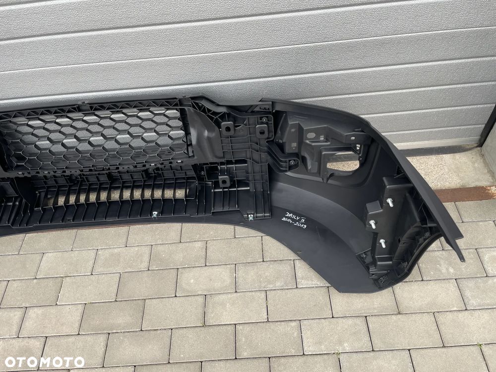 ZDERZAK PRZEDNI IVECO DAILY IV  2014-2019 - NOWY - 5