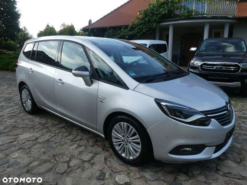 Opel Zafira 2.0 D Automatik Active - 2