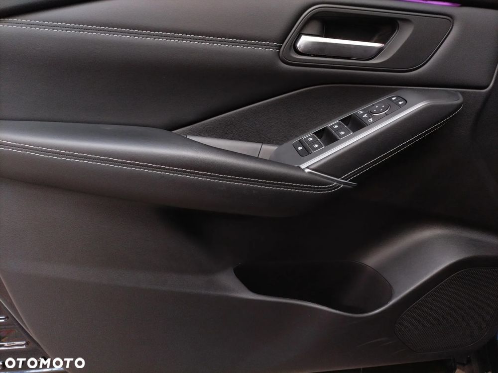 Nissan Qashqai 1.3 DIG-T MHEV N-Connecta Xtronic - 19