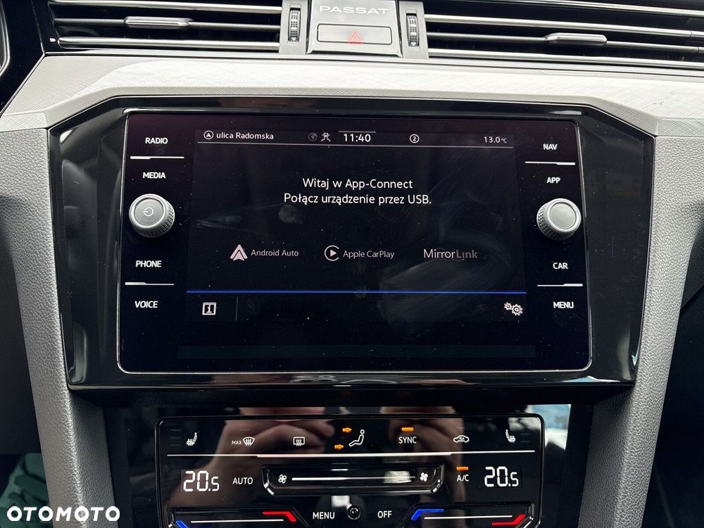 Volkswagen Passat - 19