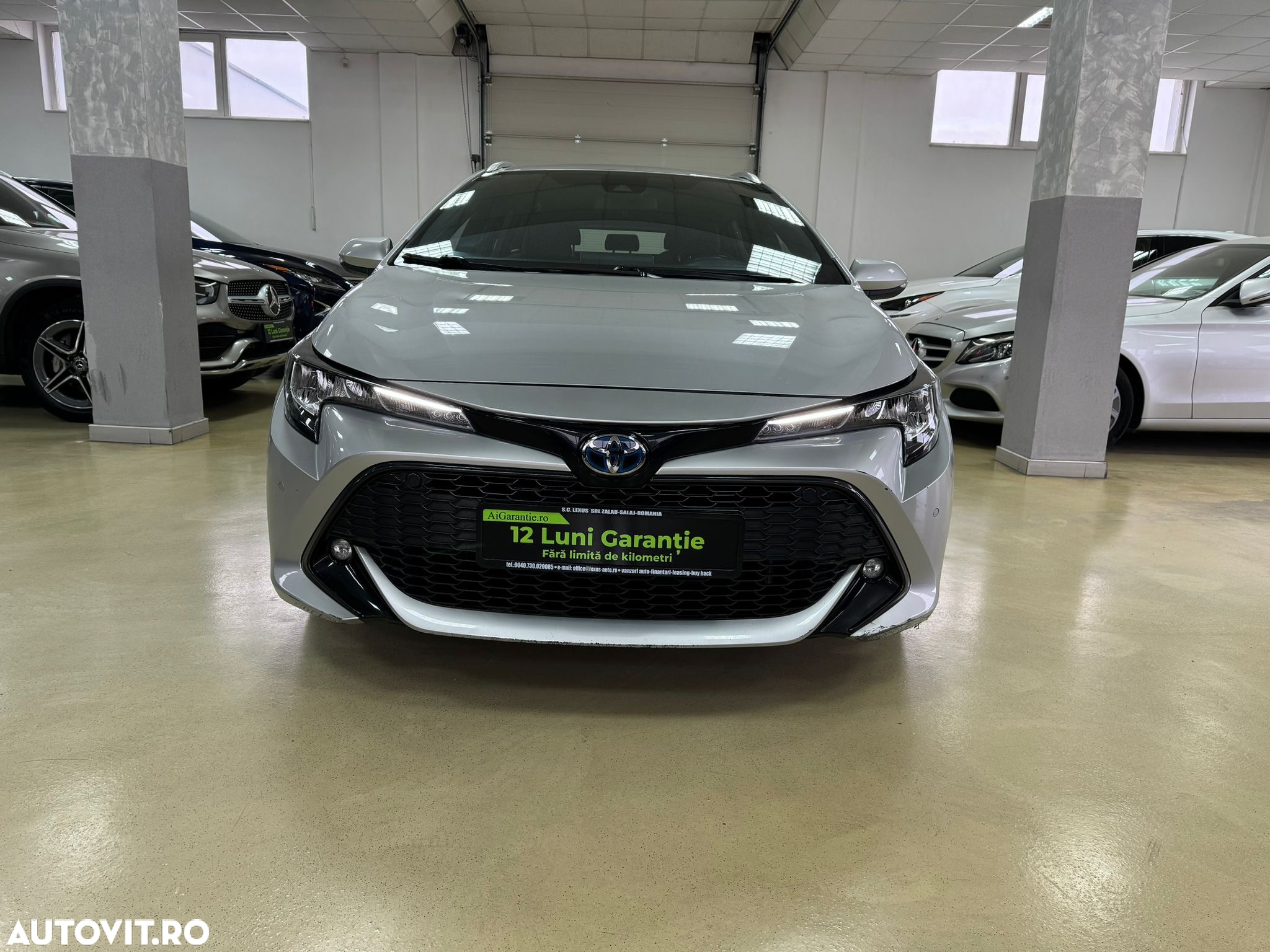 Toyota Corolla 1.8 HSD Business - 2