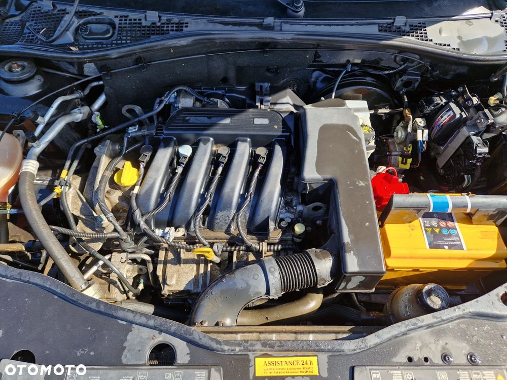 Dacia Duster 1.6 Ambiance 4x4 - 11