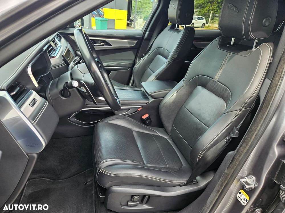 Jaguar F-Pace P250 AWD R-Dynamic Black - 10