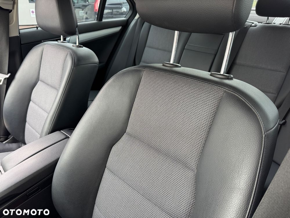 Mercedes-Benz Klasa C 200 CDI Avantgarde - 12