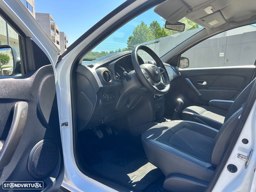 Dacia Sandero 0.9 TCe SL Stepway of Life - 16