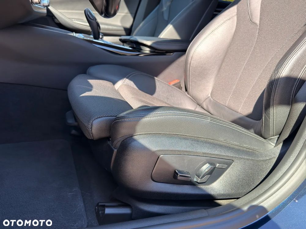 BMW Seria 5 520d Sport Line - 8