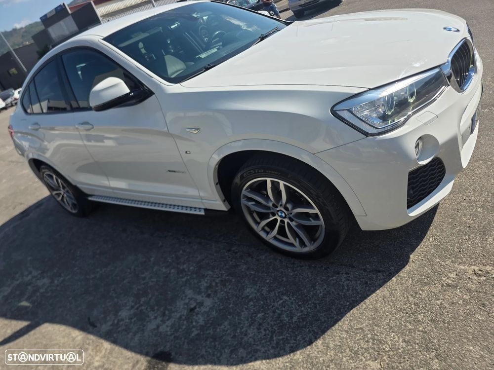 BMW X4 20 d xDrive xLine Pack M Auto - 3