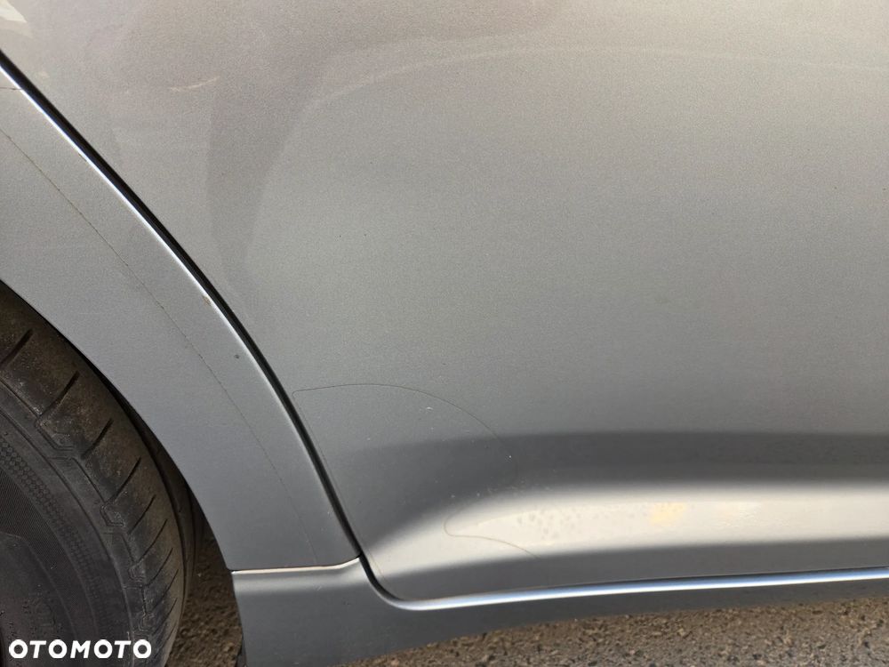 Toyota Avensis 1.8 Executive - 10