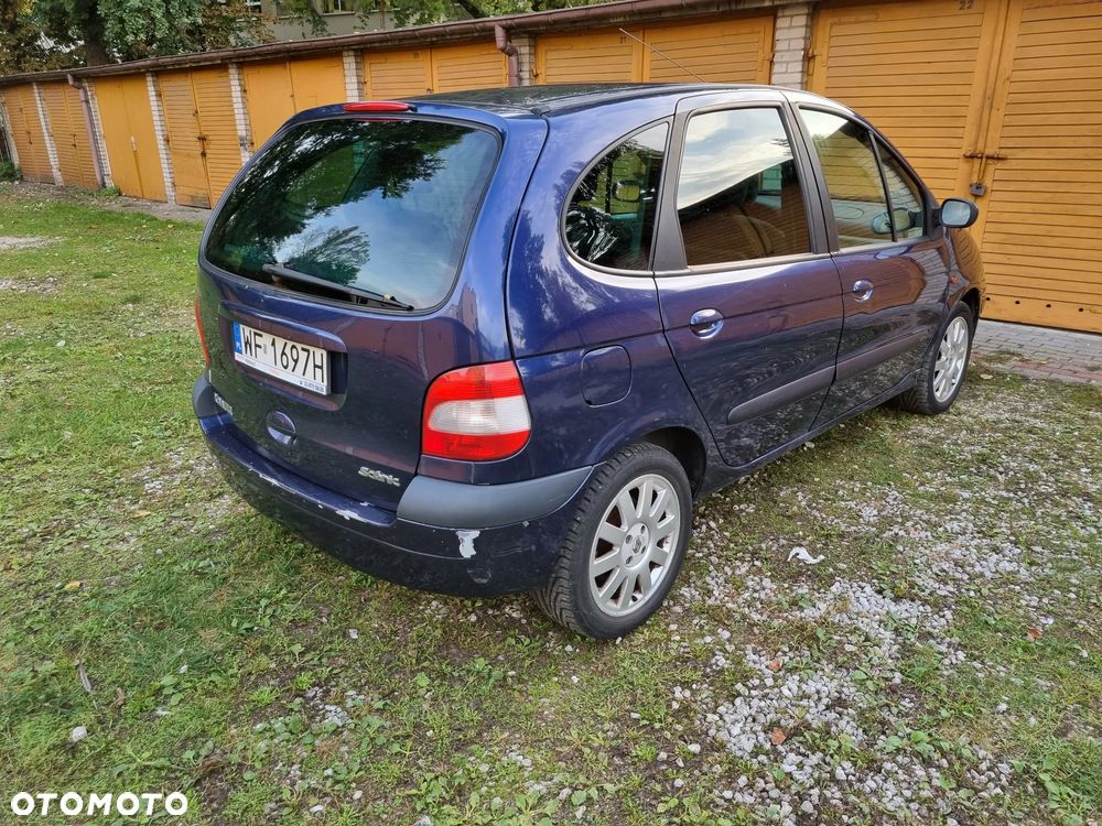 Renault Scenic - 6