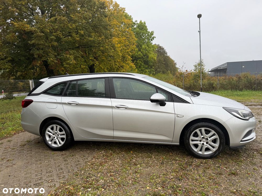 Opel Astra 1.6 CDTI Start/Stop Sports Tourer Active - 4