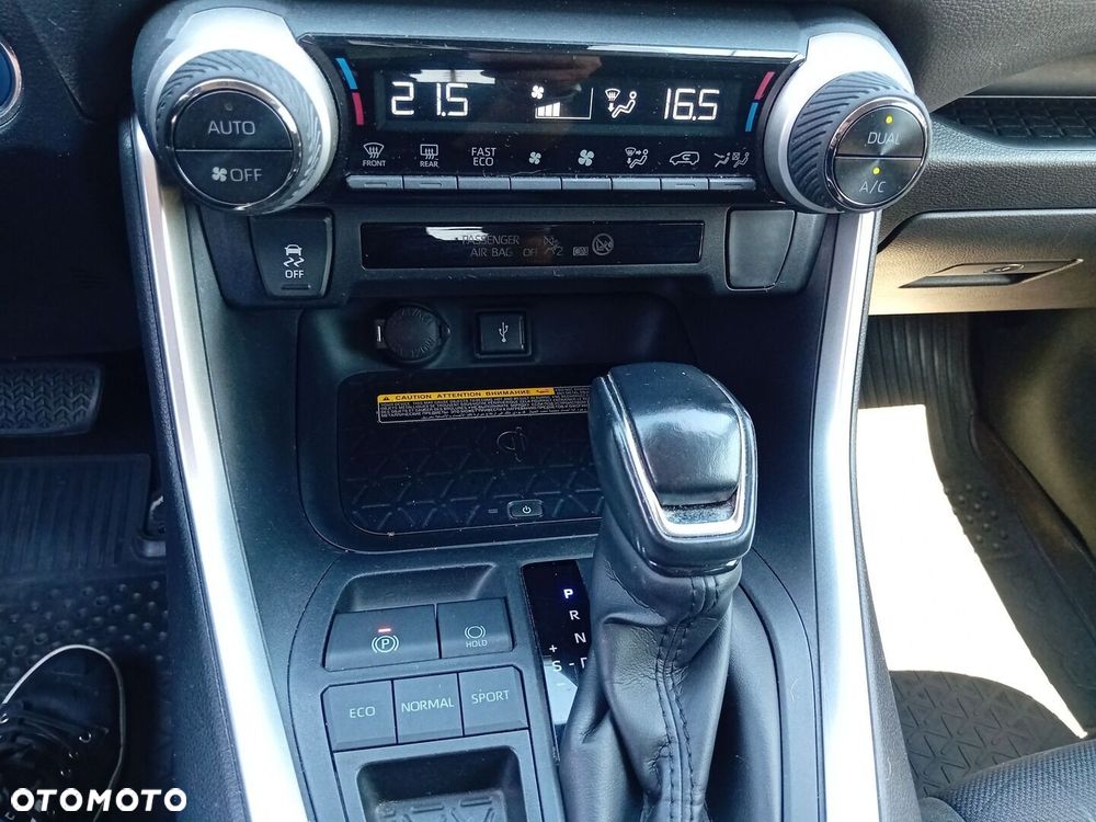 Toyota RAV4 2.5 Hybrid Comfort 4x2 - 21