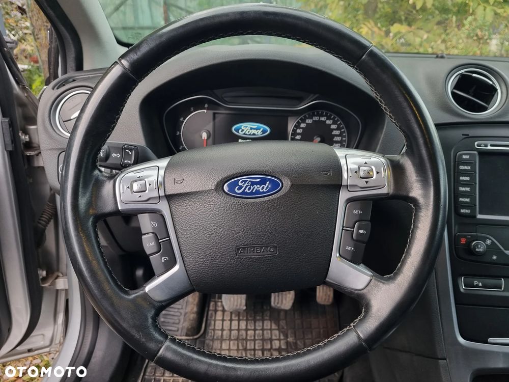 Ford Mondeo 2.0 TDCi Titanium - 11