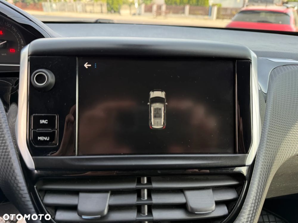 Peugeot 2008 PureTech 82 Style - 22