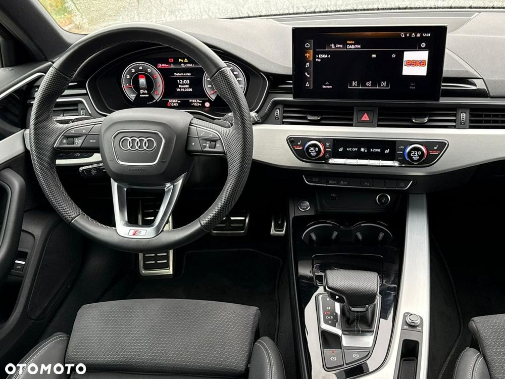 Audi A4 Avant 2024