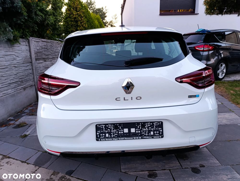 Renault Clio - 6