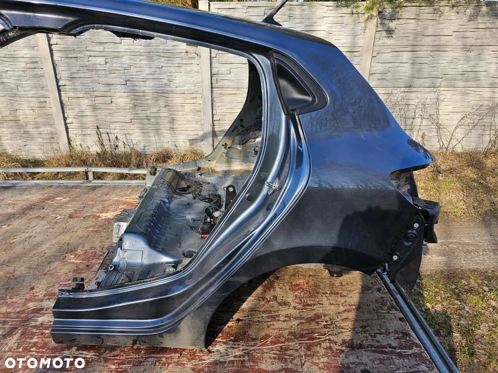 DACH Z BŁOTNIKAMI RENAULT CLIO V - 3