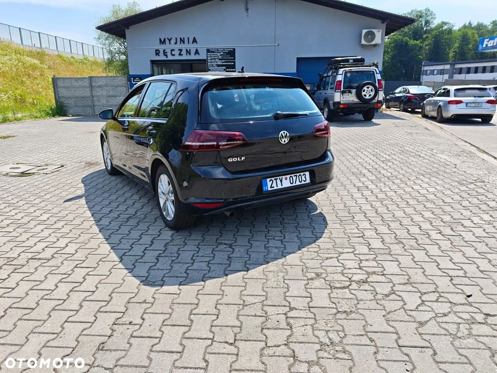 Volkswagen Golf 1.6 TDI BMT Highline - 18