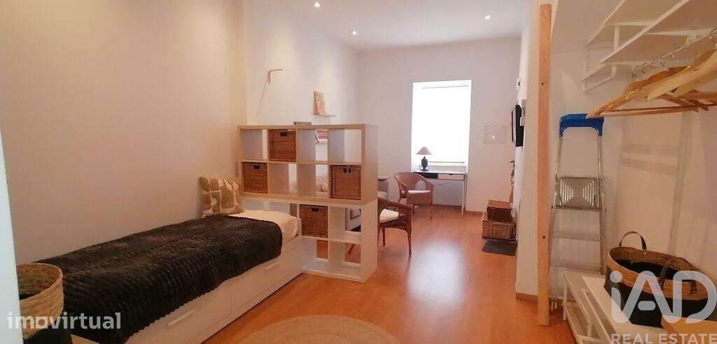 Apartamento em Algés, Linda-a-Velha e Cruz Quebrada-Dafundo de 37,00 m - Grande imagem: 3/7
