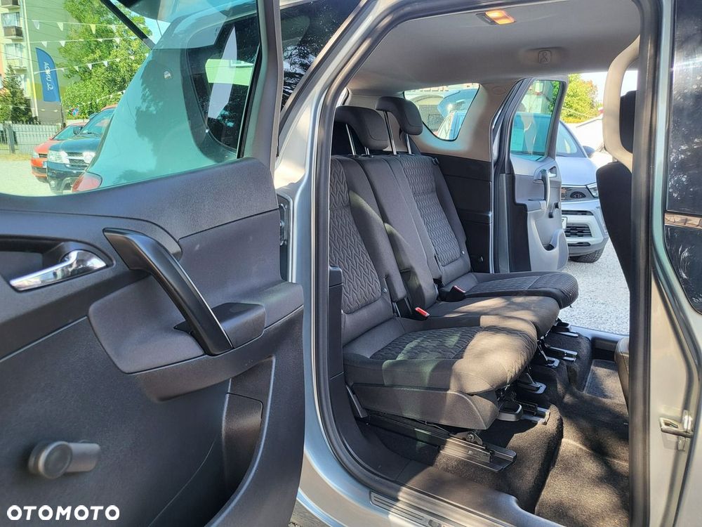 Opel Meriva - 18