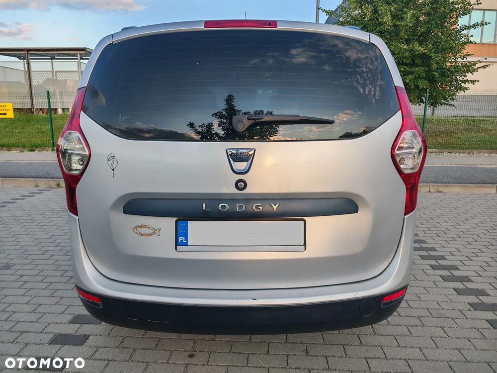 Dacia Lodgy 1.6 Laureate - 4