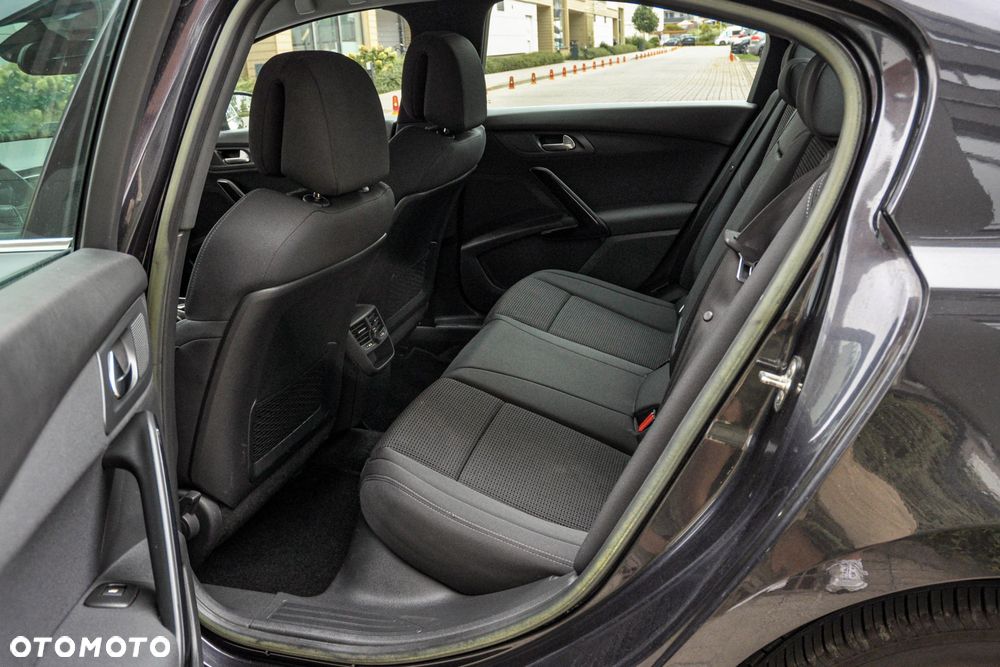 Peugeot 508 - 8