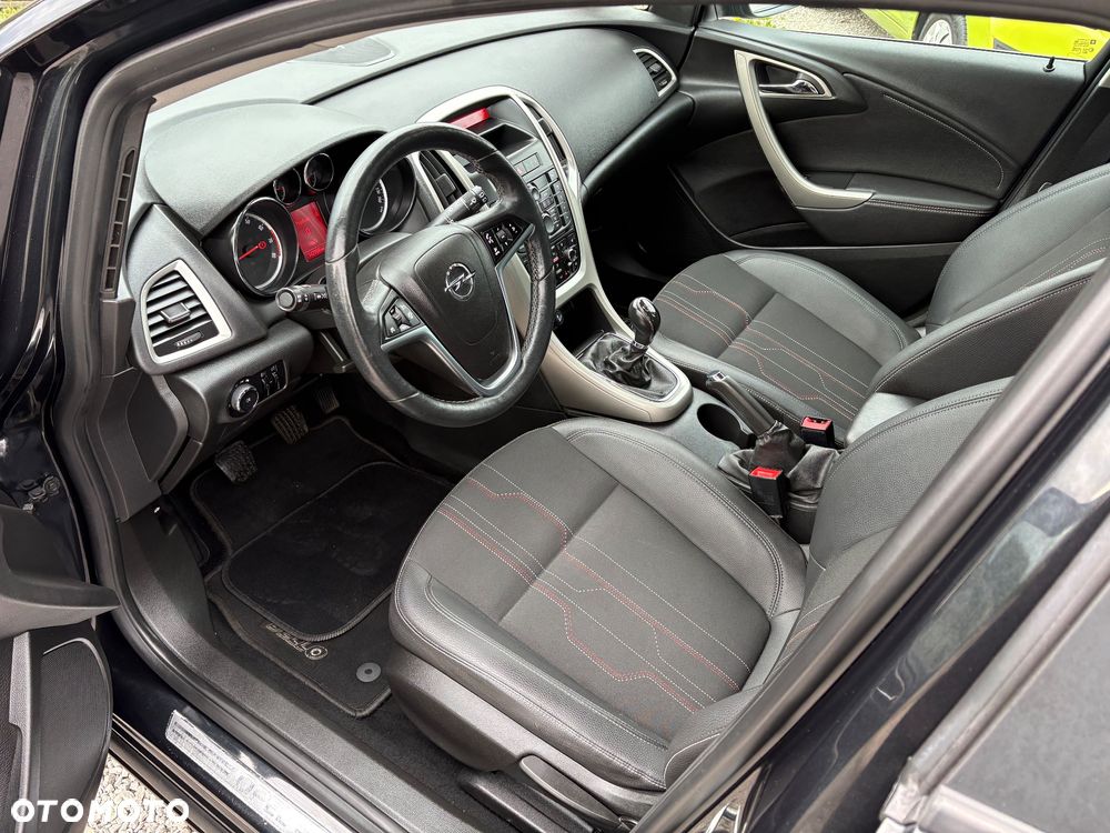 Opel Astra 1.4 EcoFLEX 150 Jahre - 19