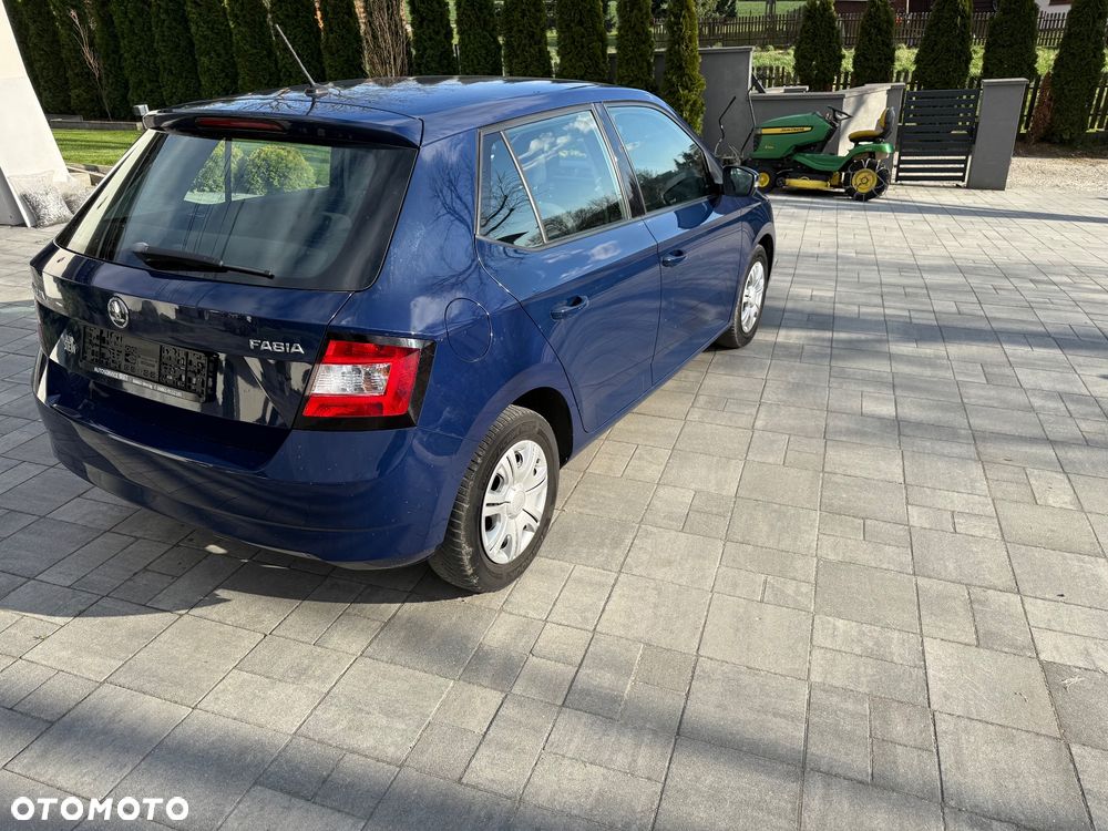 Skoda Fabia 1.0 MPI Cool Plus - 6