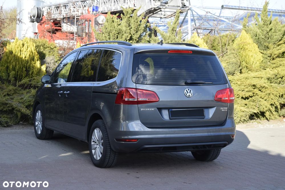 Volkswagen Sharan 2.0 TDI BMT Trendline DSG - 15