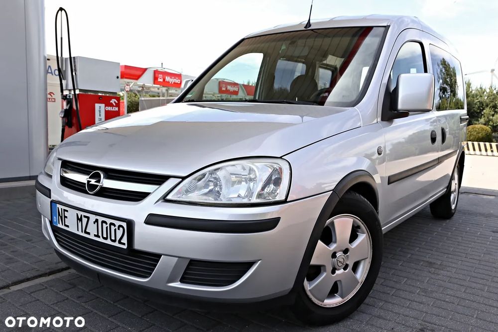 Opel Combo Tour Enjoy - 20