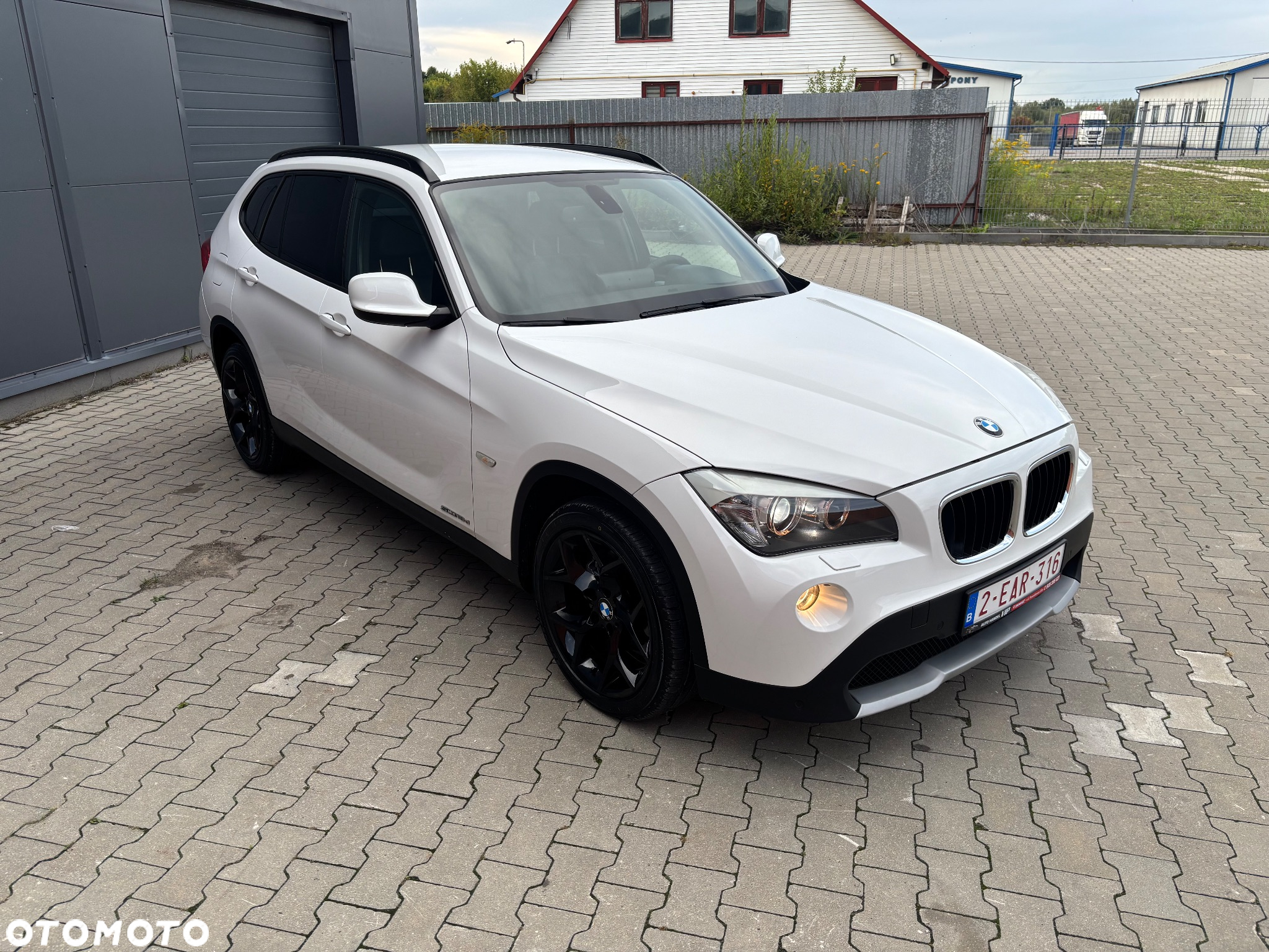 BMW X1 sDrive18d - 9