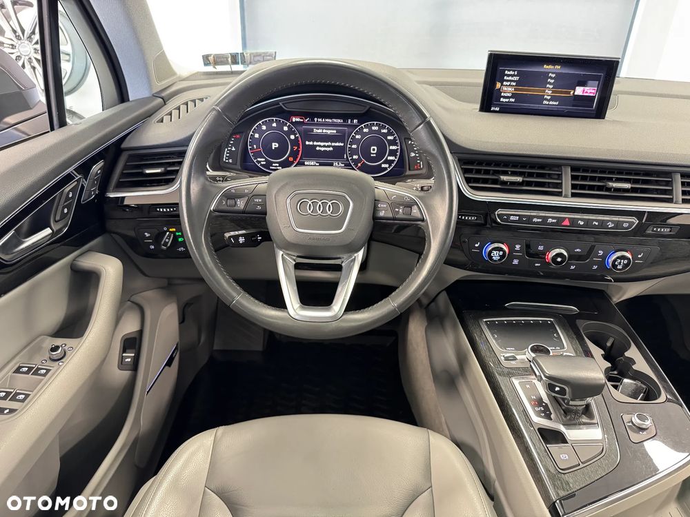 Audi Q7 - 14