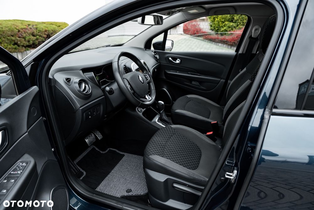 Renault Captur - 18