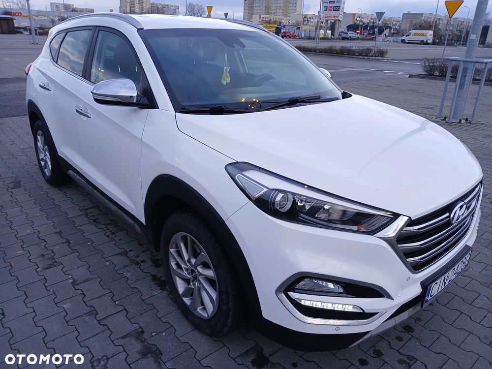 Hyundai Tucson 1.7 CRDI BlueDrive Classic 2WD - 2