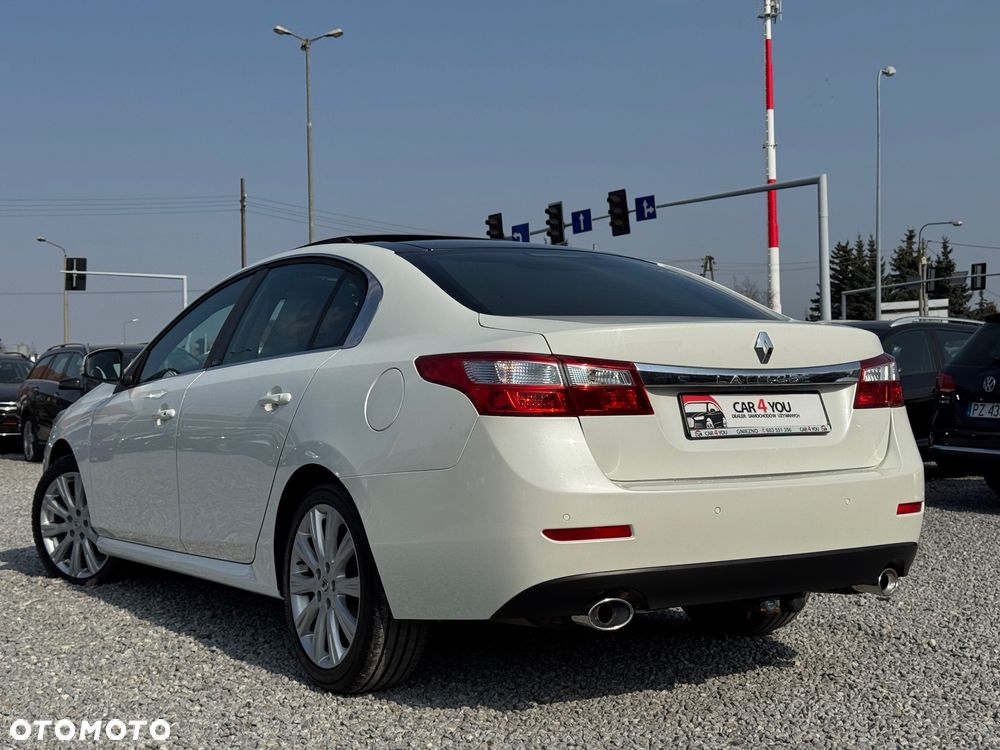 Renault Latitude - 8