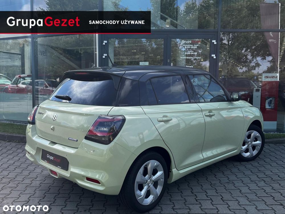 Suzuki Swift - 4