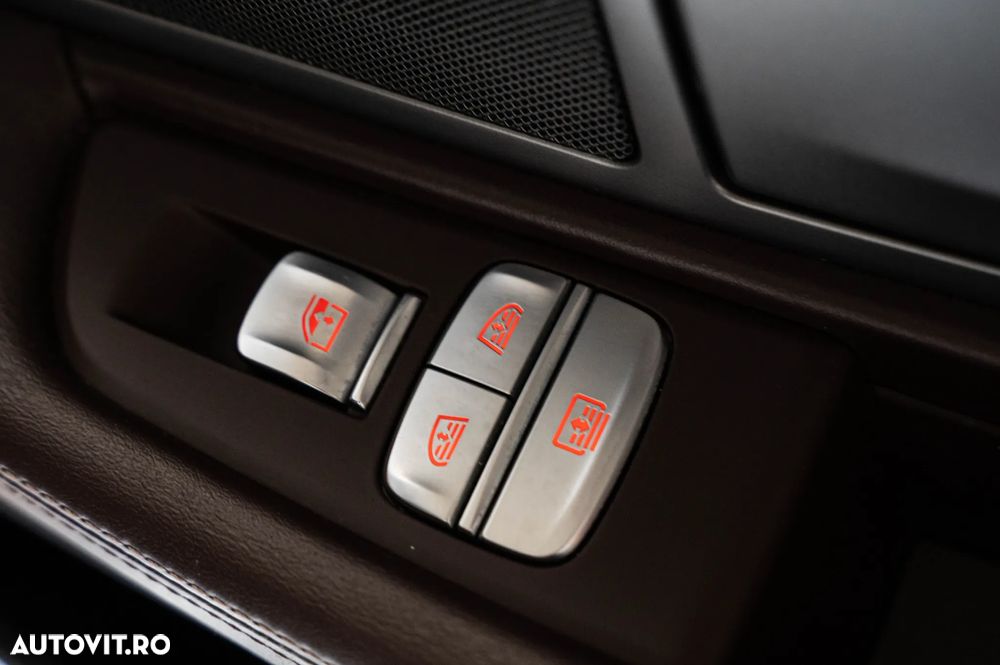 BMW Seria 7 740d xDrive - 14