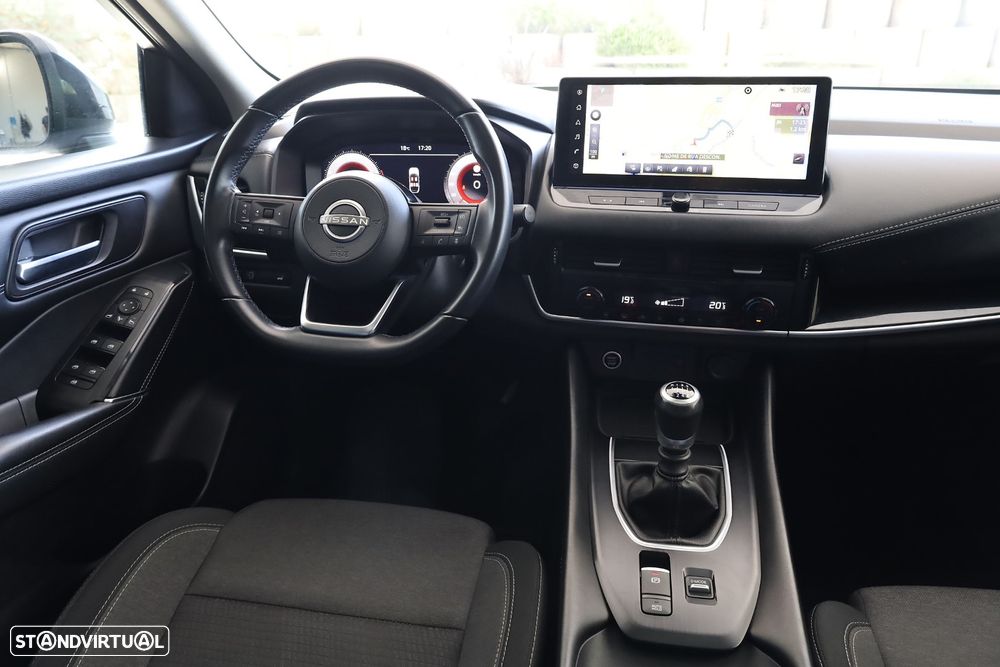 Nissan Qashqai 1.3 DIG-T N-Connecta - 18